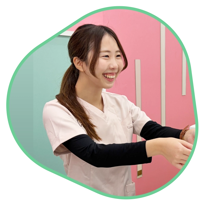 今、お口や歯のことで困っていませんか？当日のご予約も受付中