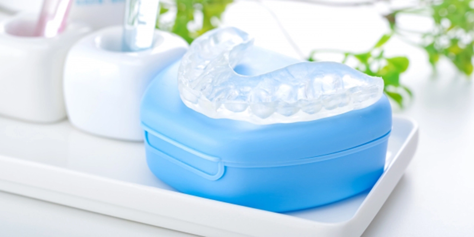 マウスピース型矯正装置